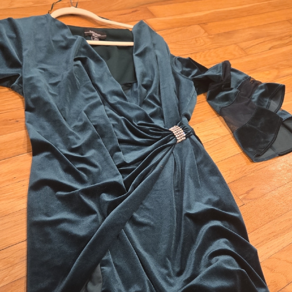 R&M Richards Dark Green Dress with Beige Accent 14w
